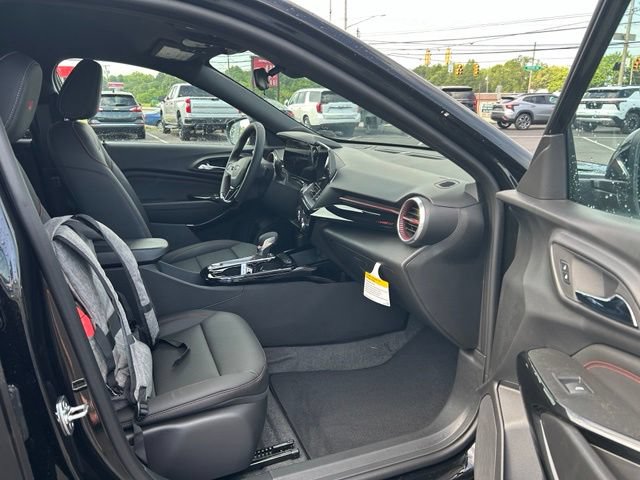 New 2026 Chevrolet Trax RS w/ Driver Confidence Package FWD image 10
