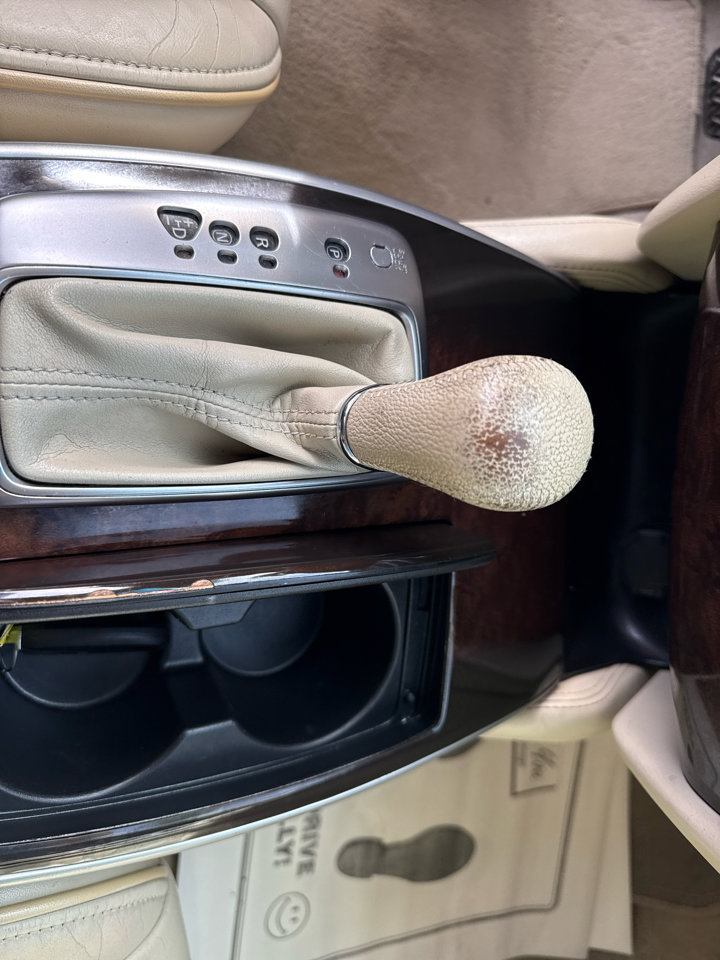 Used 2013 INFINITI JX35 AWD w/ Premium Pkg image 28