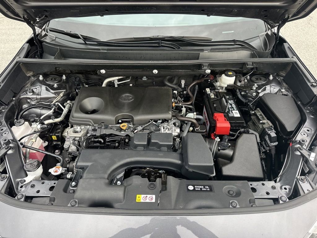 Used 2025 Toyota RAV4 LE image 29