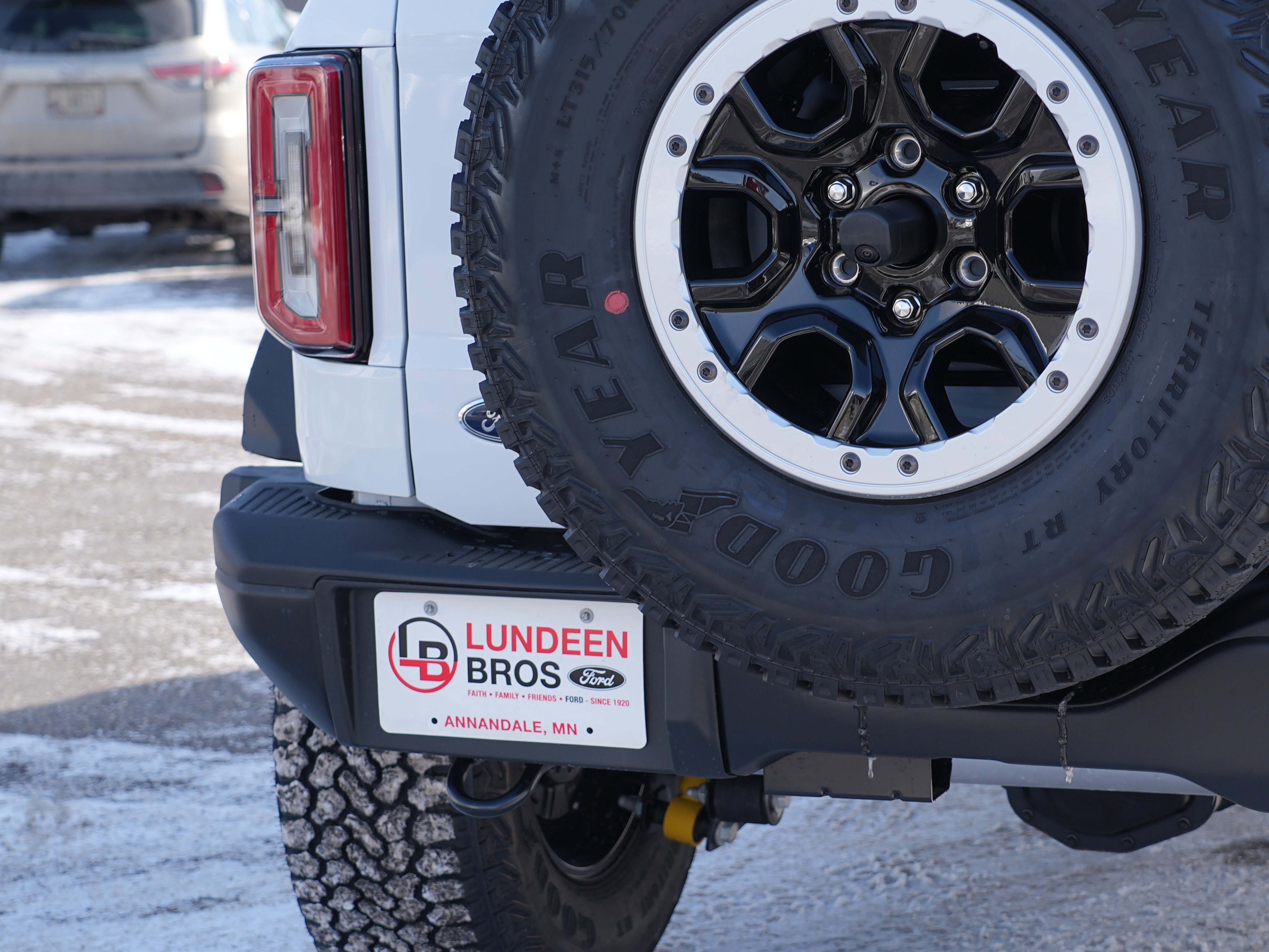 New 2025 Ford Bronco Badlands w/ Sasquatch Package AWD/4WD image 13