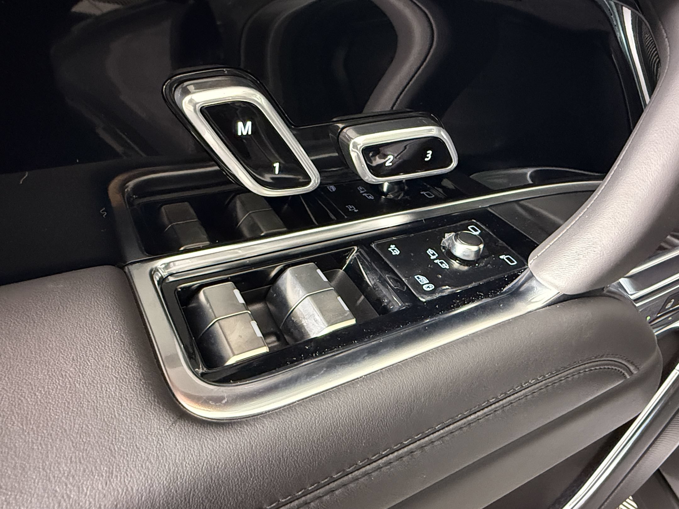 New 2027 Land Rover Range Rover SE AWD/4WD image 14