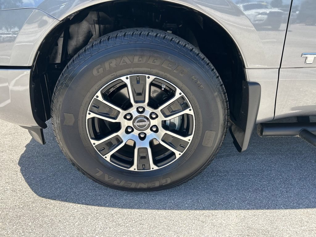 Certified 2024 Nissan Titan SV w/ SV Convenience Package RWD image 51