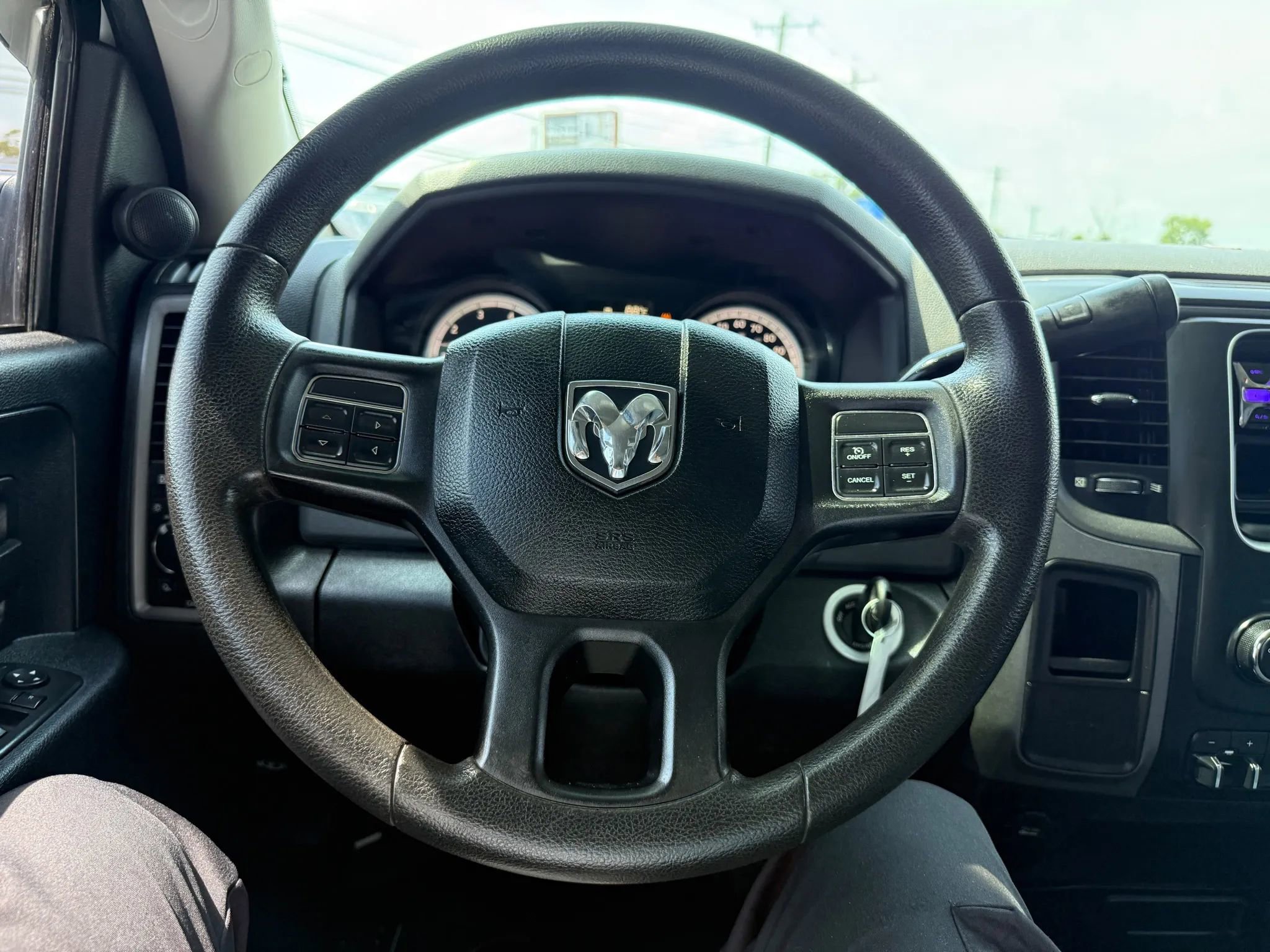 Used 2013 RAM 2500 Tradesman w/ Chrome Appearance Group image 20