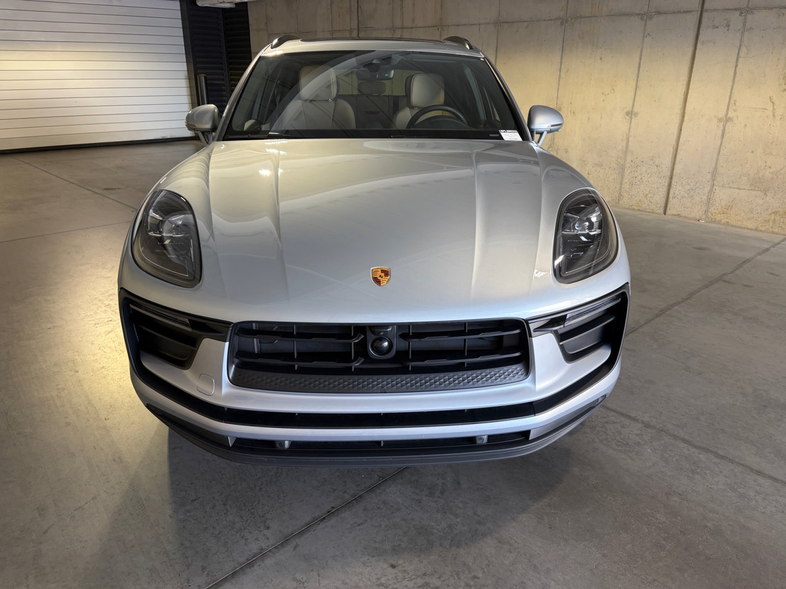 Certified 2026 Porsche Macan AWD/4WD image 11