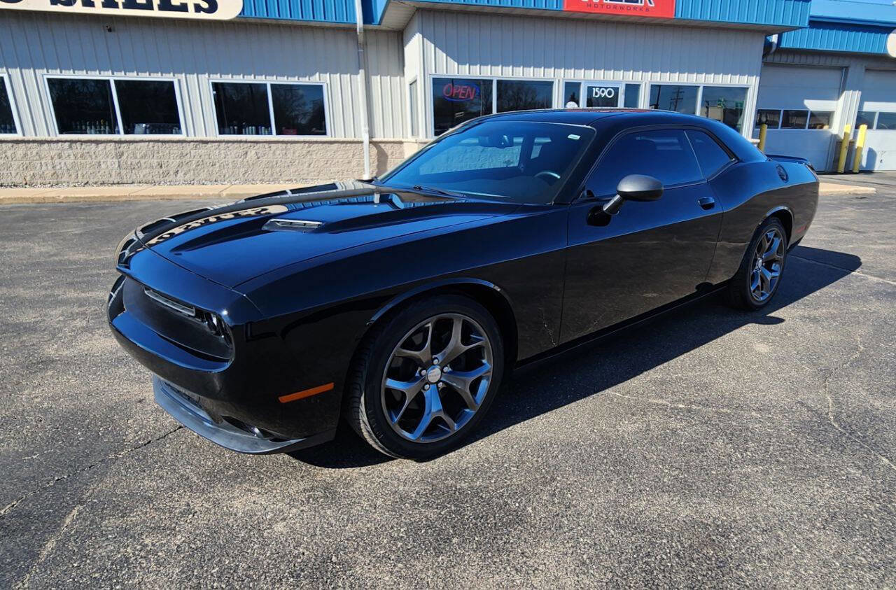 Used 2015 Dodge Challenger R/T w/ Quick Order Package 28B R/T image 6