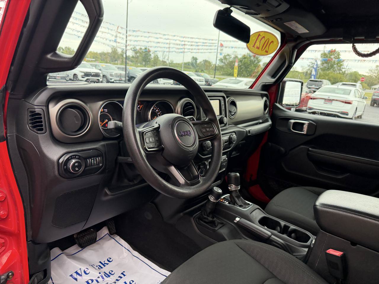 Used 2021 Jeep Gladiator Sport AWD/4WD image 13