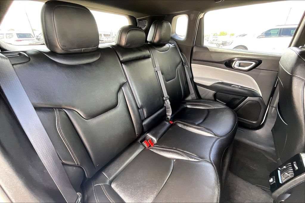 Used 2024 Jeep Compass Limited AWD/4WD image 22