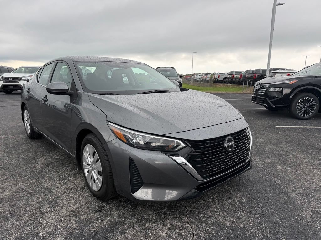 Used 2025 Nissan Sentra S FWD image 2