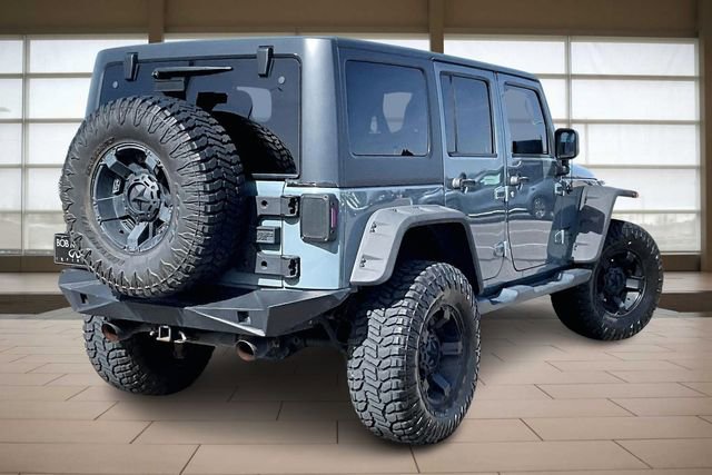 Used 2015 Jeep Wrangler Unlimited Sahara w/ Max Tow Package image 2