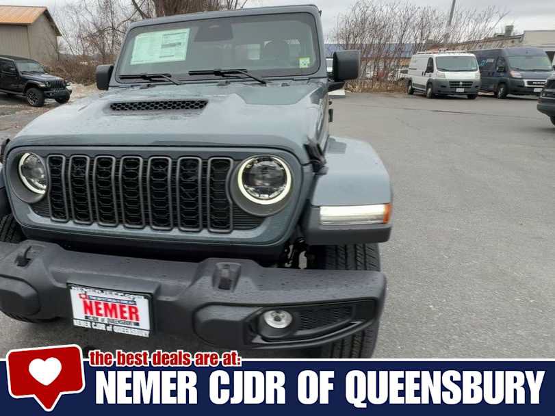 New 2026 Jeep Gladiator Sport AWD/4WD image 3