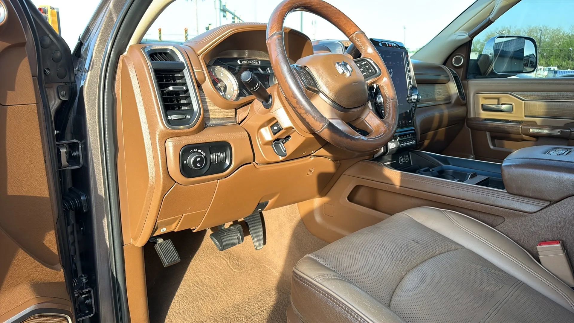 Used 2019 RAM 3500 Limited w/ Max Tow Package AWD/4WD image 88