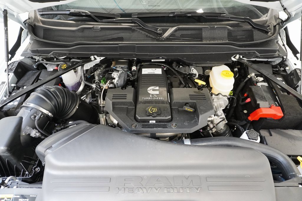 Used 2024 RAM 3500 Tradesman image 13