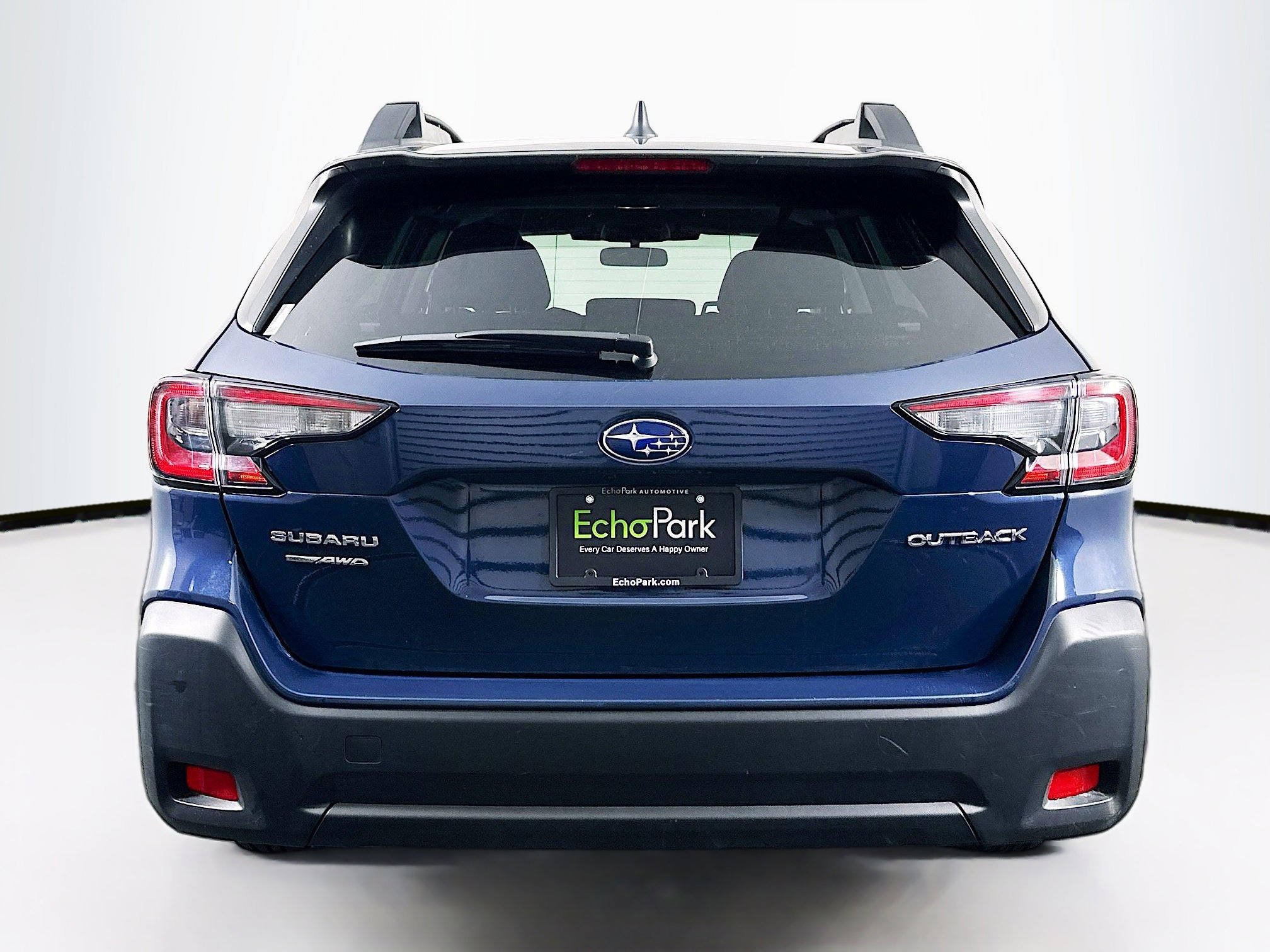 Used 2025 Subaru Outback Premium image 7