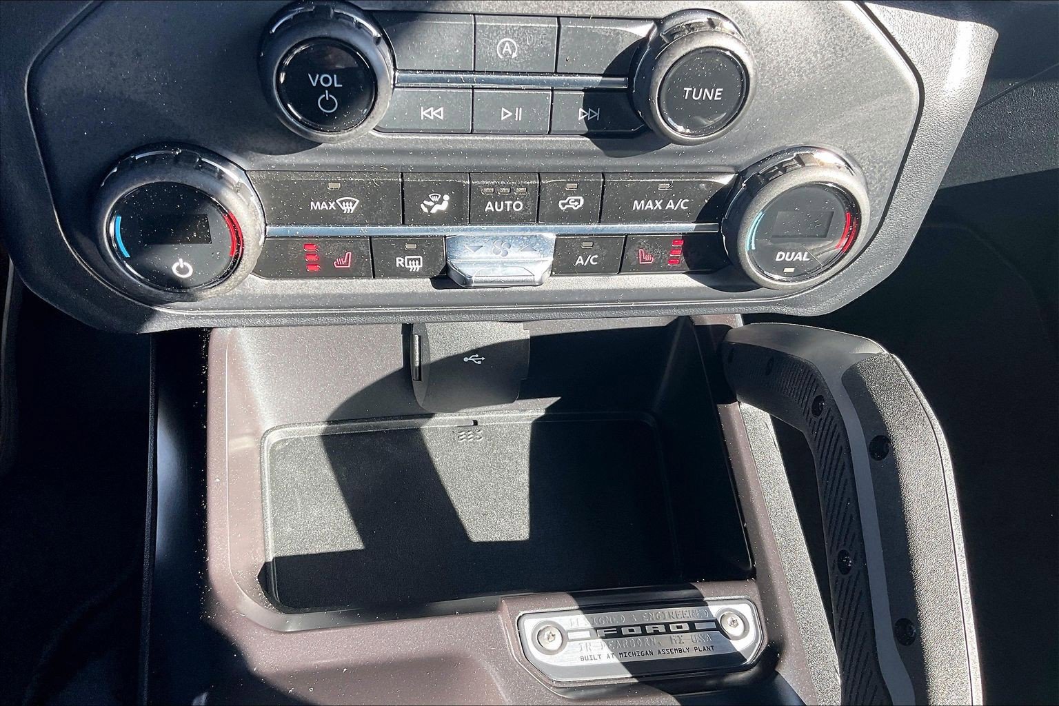 Used 2024 Ford Bronco Big Bend AWD/4WD image 32