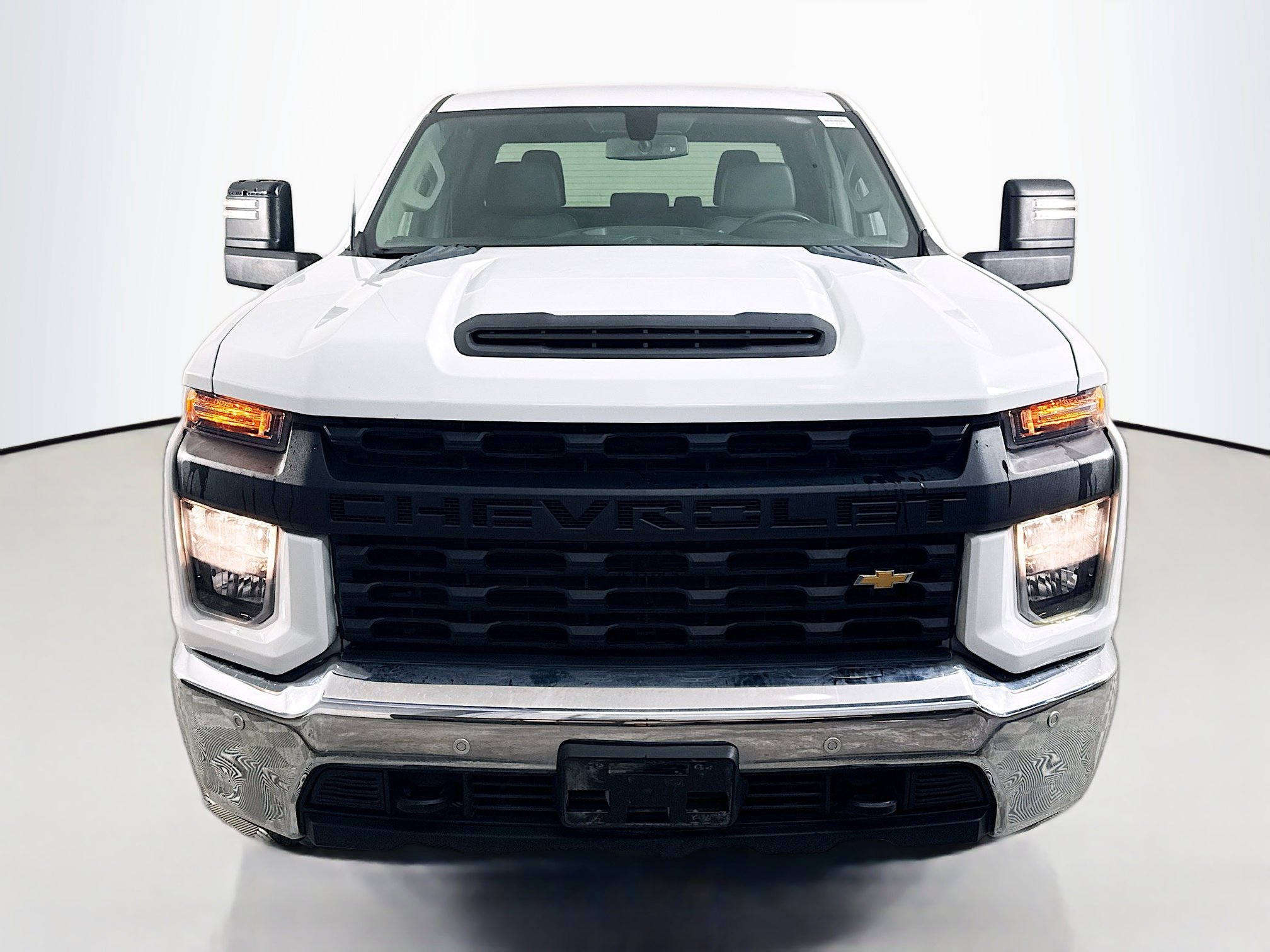 Used 2022 Chevrolet Silverado 2500 W/T w/ WT Convenience Package AWD/4WD image 2