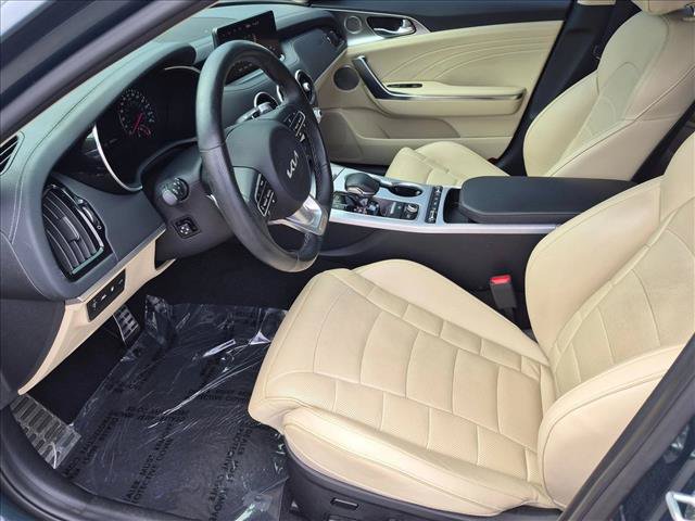 Used 2022 Kia Stinger GT2 image 17