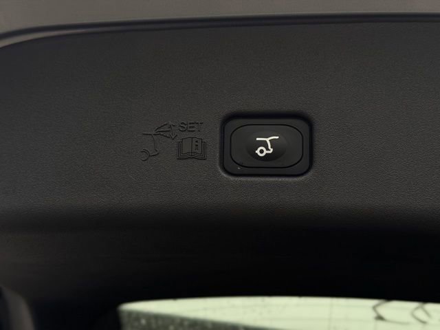 New 2026 Lincoln Nautilus Reserve w/ Jet Appearance Package image 11