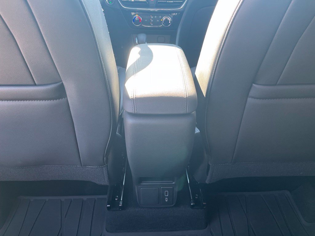 Used 2024 Buick Encore GX Sport Touring FWD image 26