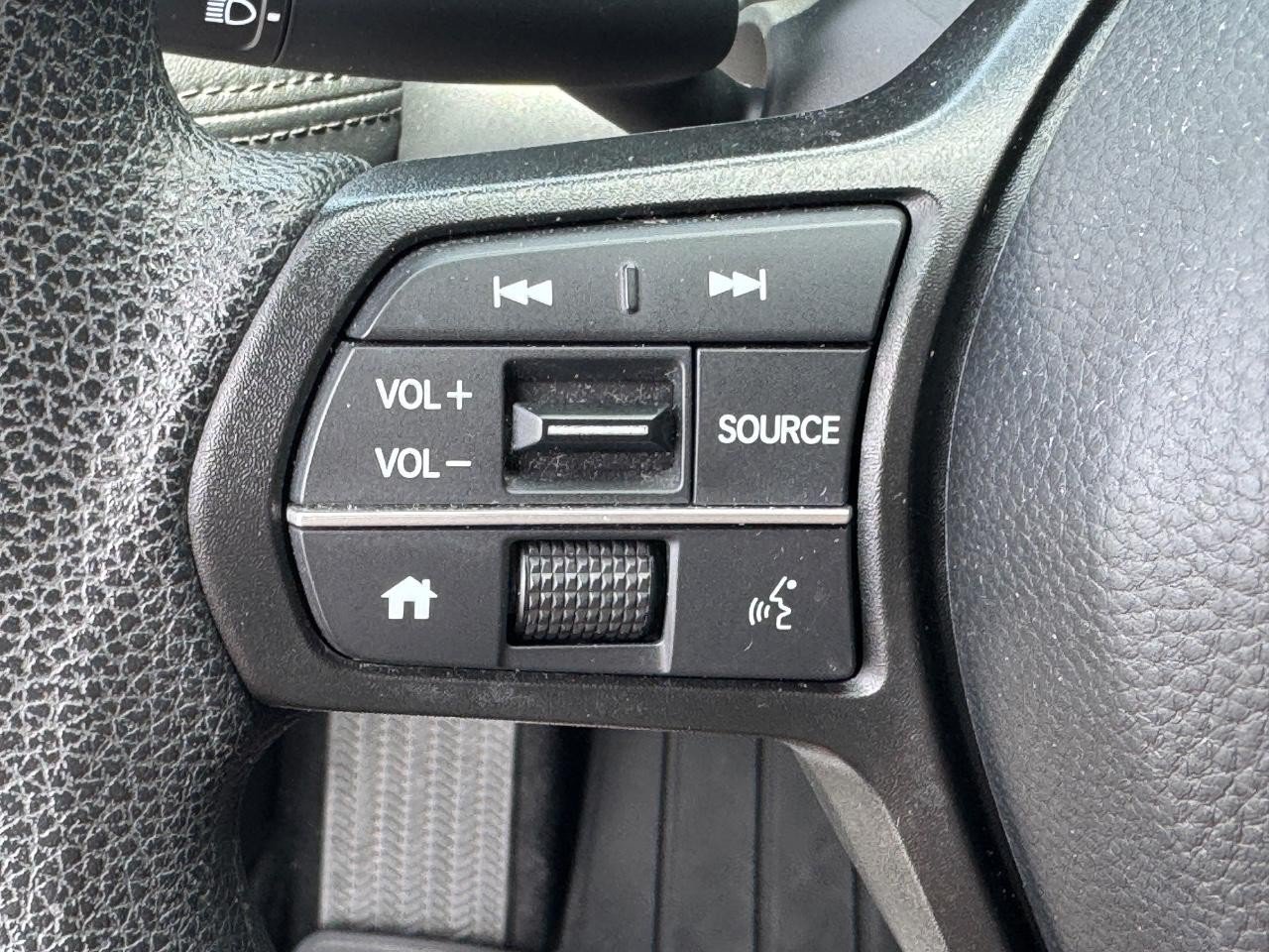 Used 2024 Honda HR-V LX image 20
