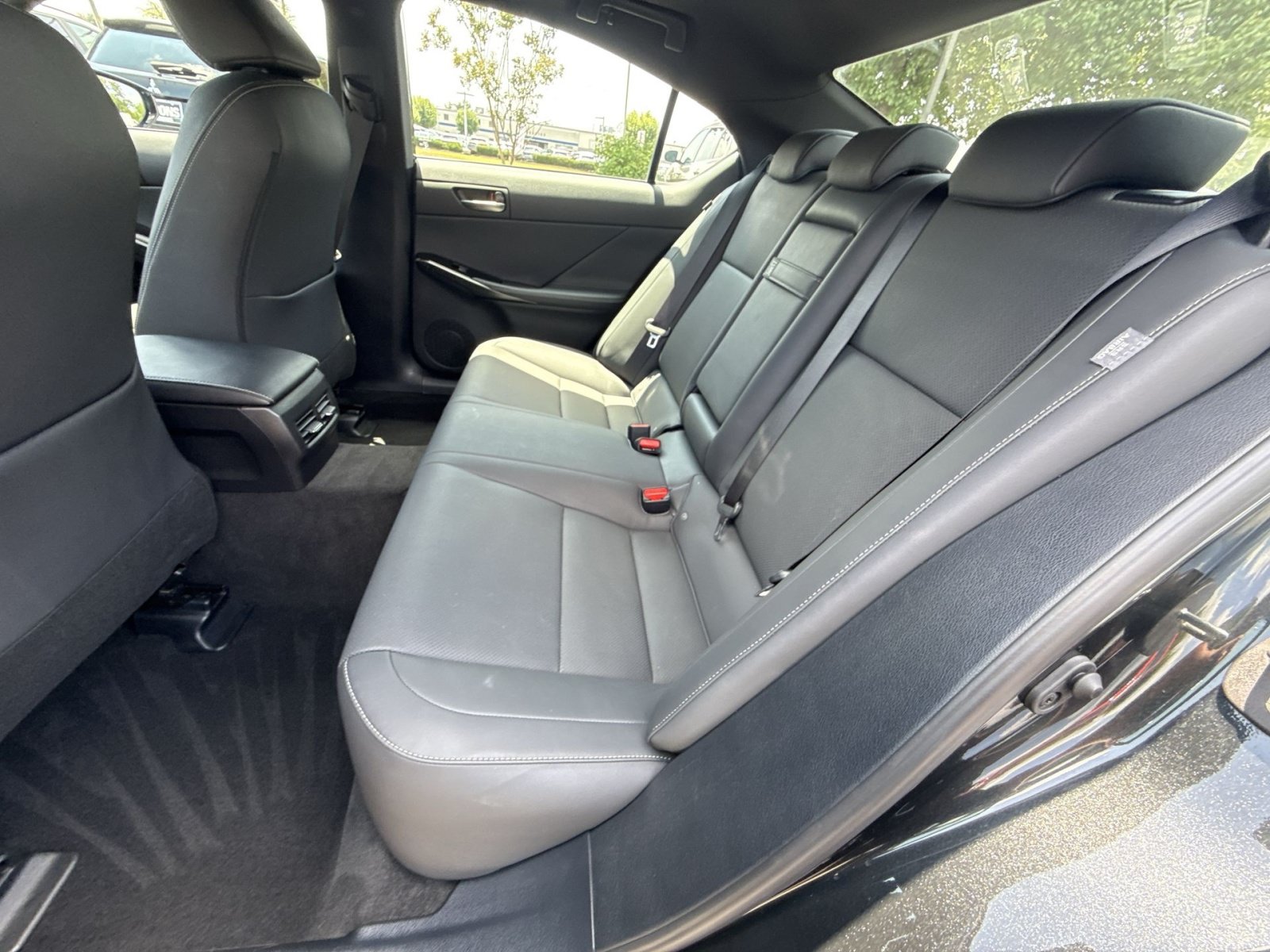 Used 2024 Lexus IS 350 F Sport RWD image 25