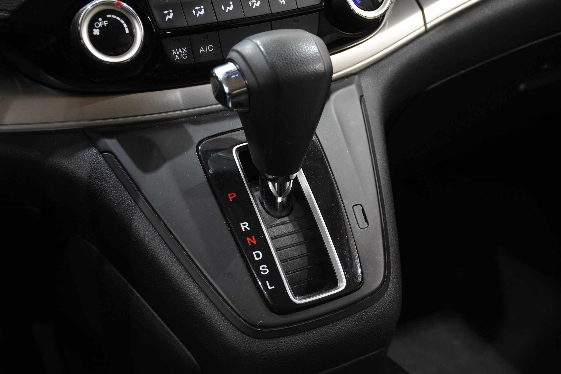 Used 2016 Honda CR-V EX image 25