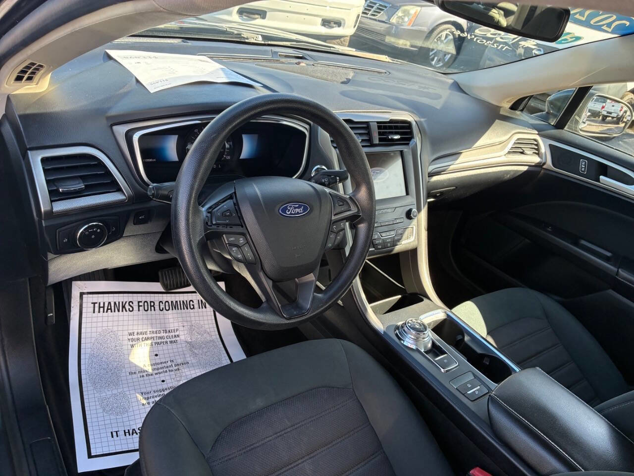 Used 2020 Ford Fusion SE image 6