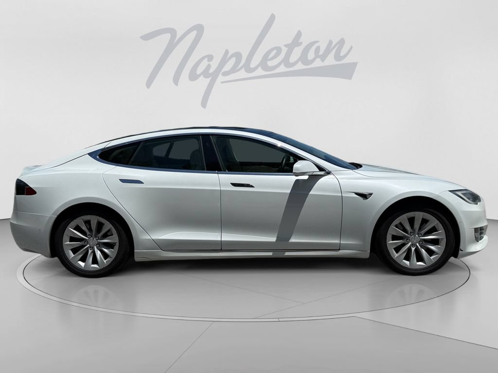 Used 2018 Tesla Model S 75D AWD/4WD image 9