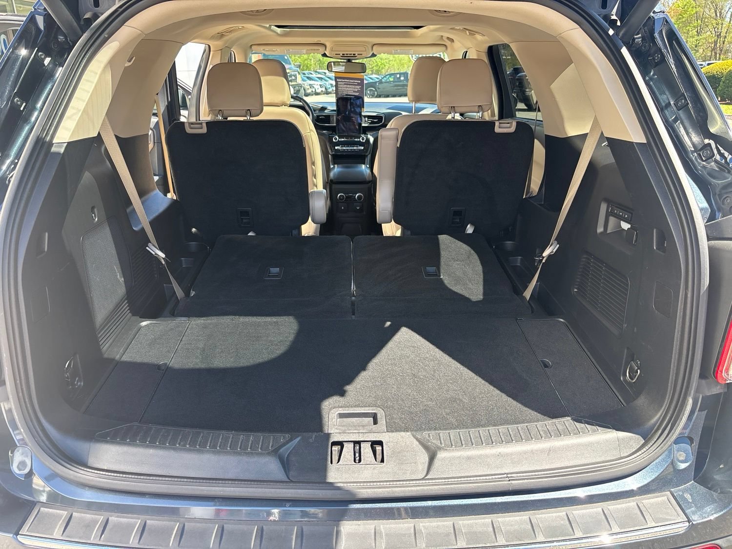 Certified 2023 Ford Explorer Limited w/ Limited Technology Package AWD/4WD image 46