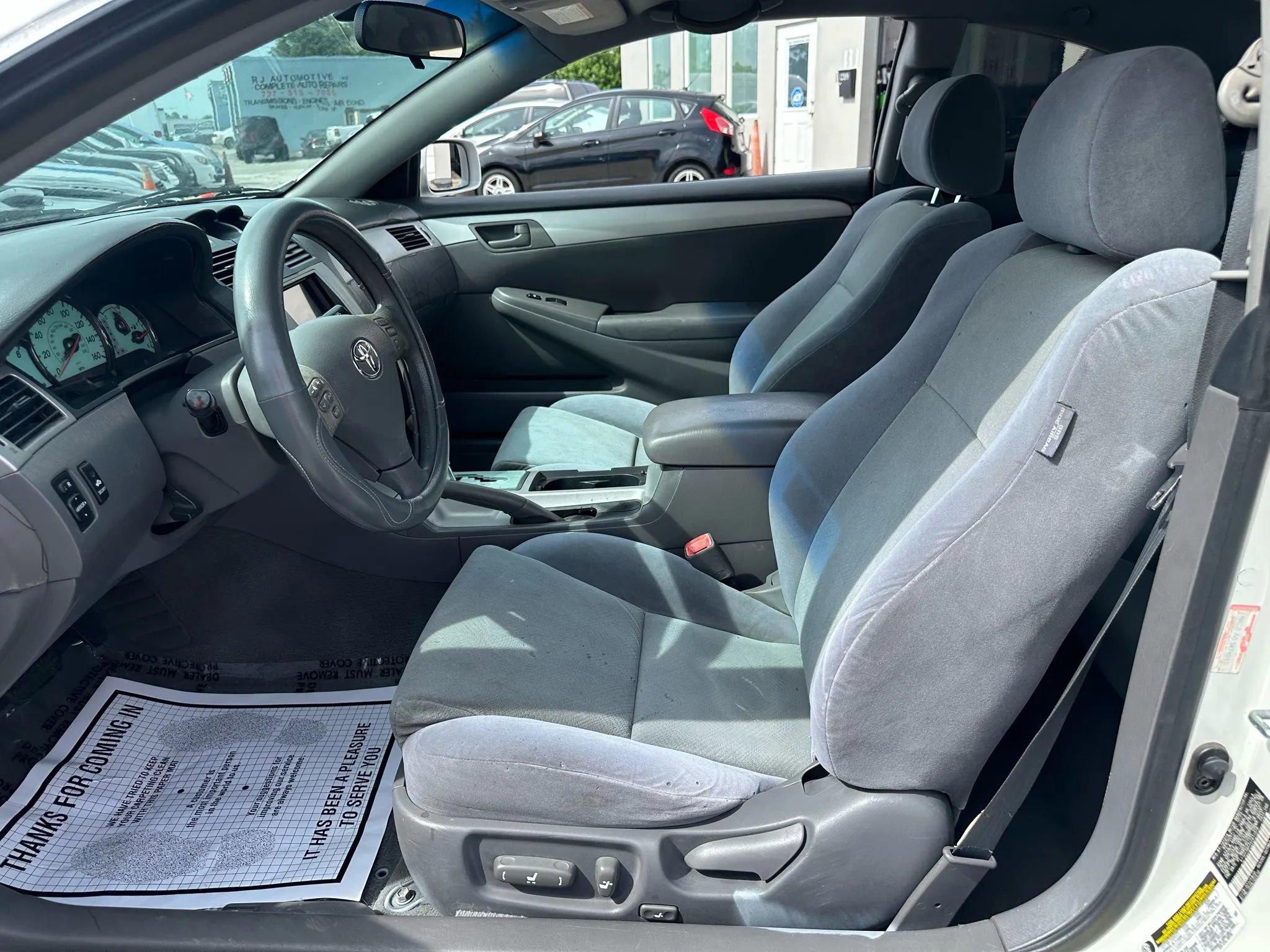 Used 2004 Toyota Solara SLE image 8