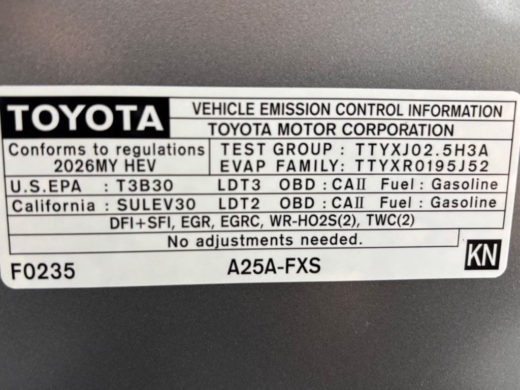 Used 2026 Toyota Sienna LE FWD image 73