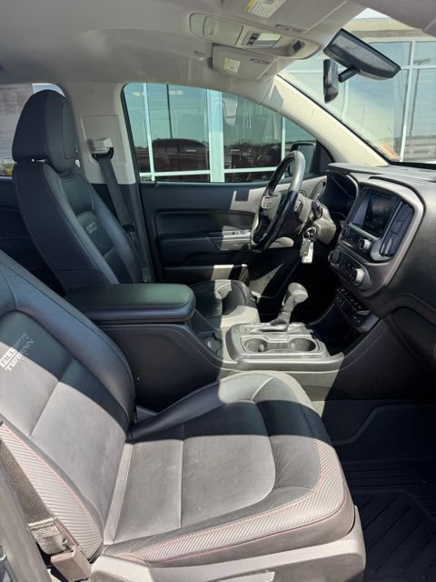 Used 2019 GMC Canyon All Terrain w/ All Terrain X Package AWD/4WD image 18