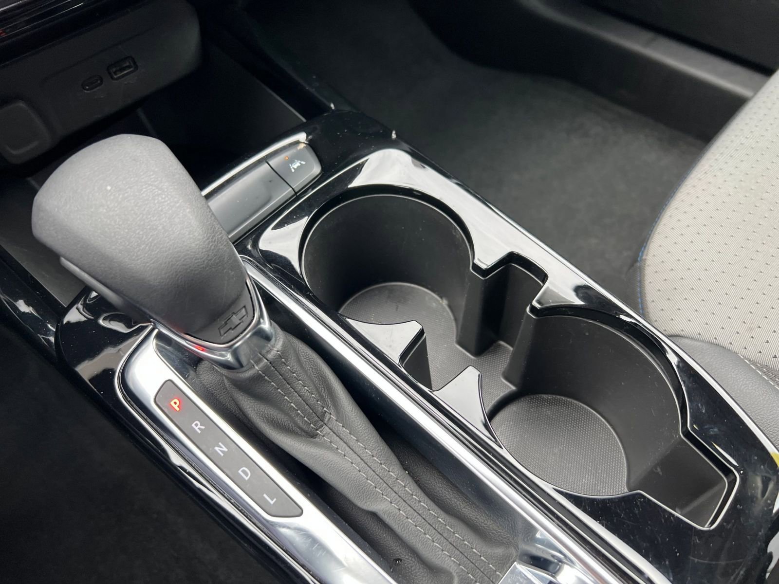 Used 2025 Chevrolet Trax LT image 39