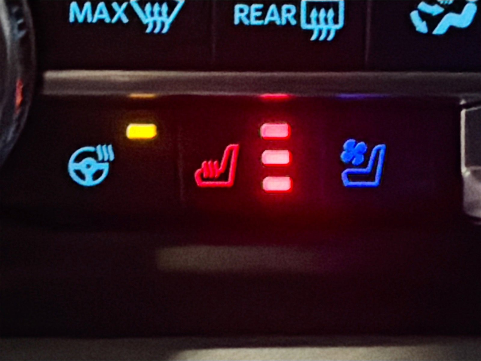 Used 2024 Ford Expedition XLT image 20