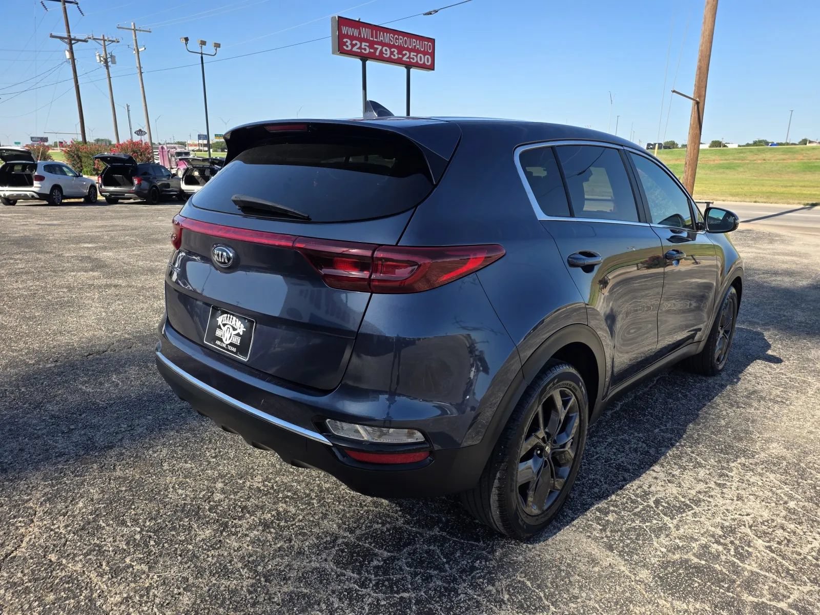 Used 2022 Kia Sportage LX w/ LX FWD Value Edition Package image 7