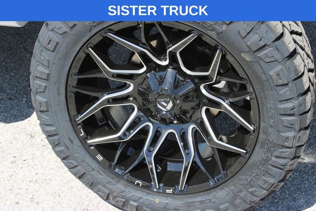 Used 2024 Ford F150 XLT w/ XLT Black Appearance Package image 16