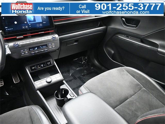 Used 2024 Hyundai Kona N Line image 11