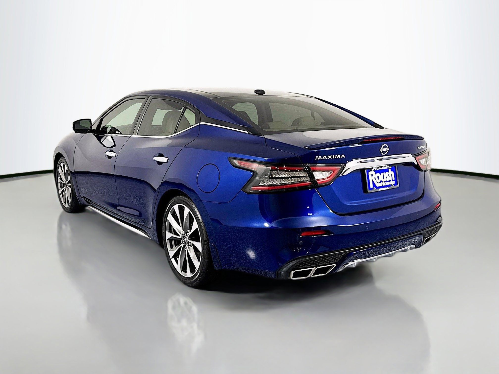 Used 2023 Nissan Maxima Platinum w/ Sport Mat Group image 7