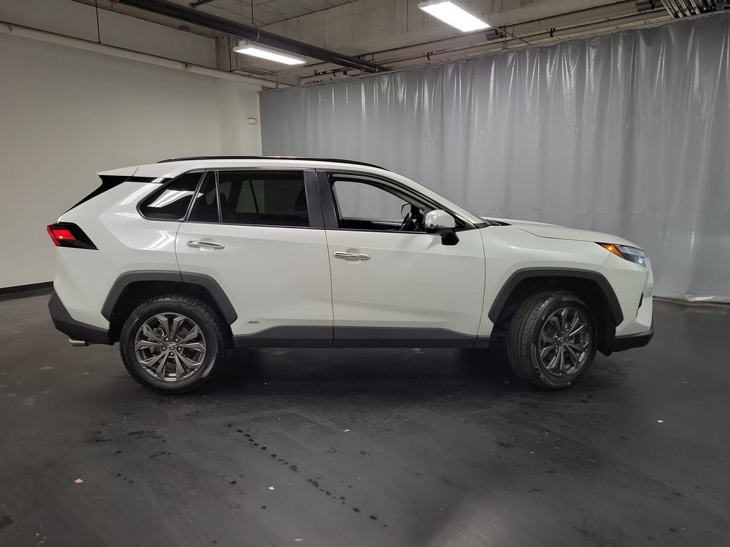 Used 2024 Toyota RAV4 Limited AWD/4WD image 9