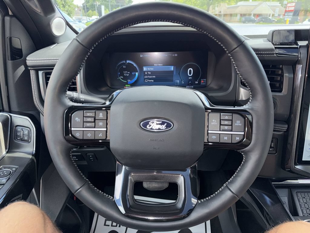 Used 2024 Ford F150 Lightning Platinum AWD/4WD image 11