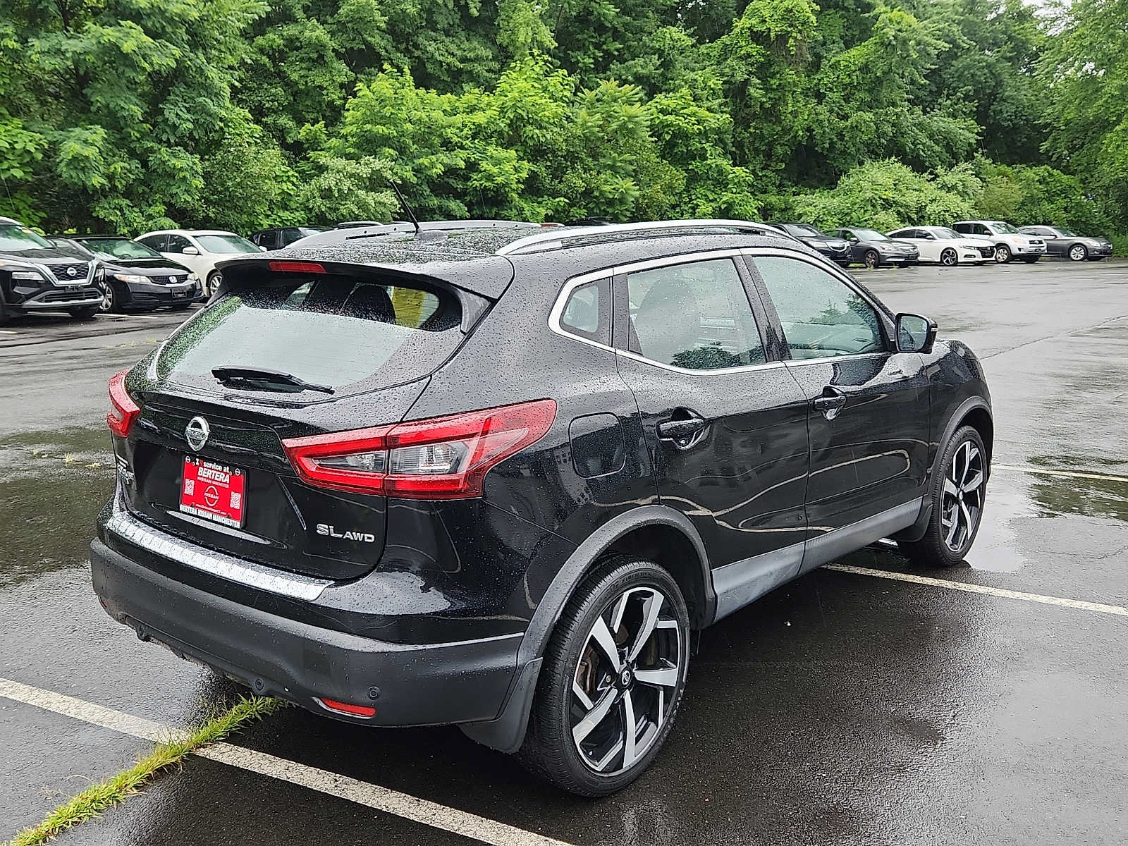 Used 2020 Nissan Rogue Sport SL AWD/4WD image 4