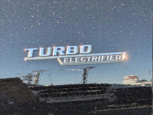 Used 2025 Mercedes-Benz GLC 43 AMG 4MATIC Coupe image 9