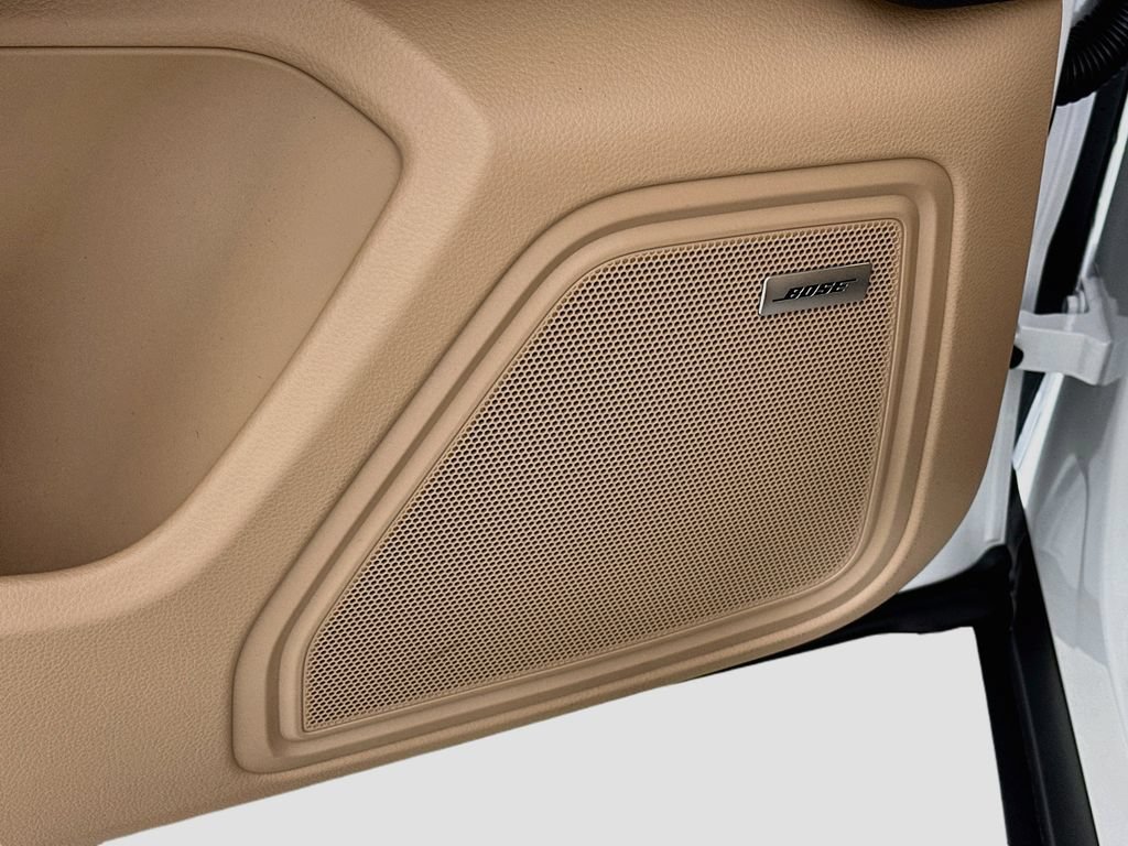 Certified 2026 Porsche Macan AWD/4WD image 21