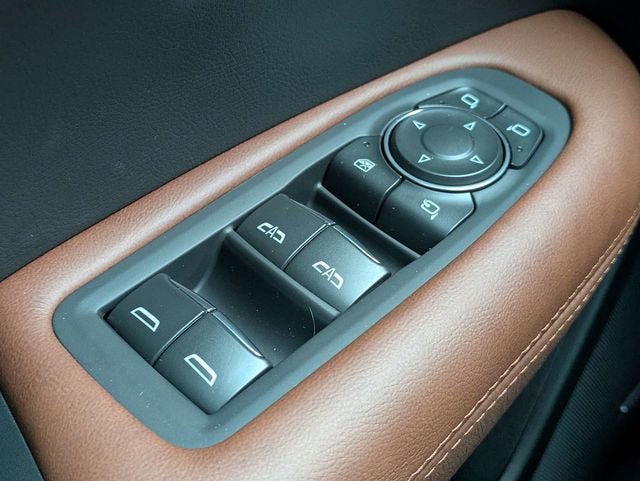 New 2026 Cadillac XT5 Premium Luxury w/ Driver Assist Package FWD image 25