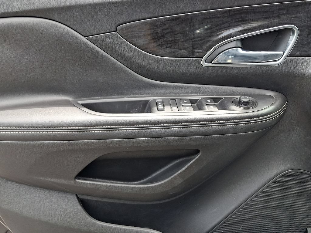 Used 2016 Buick Encore Convenience AWD/4WD image 12