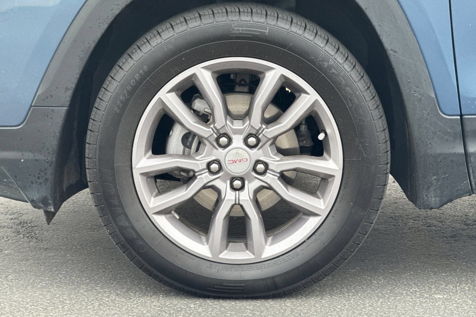 Used 2024 GMC Terrain SLT AWD/4WD image 27