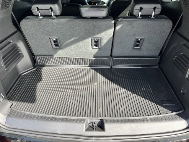 Used 2025 Buick Enclave Sport Touring w/ Power Package image 26