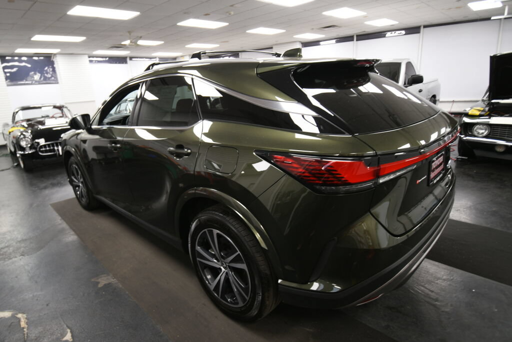 Used 2023 Lexus RX 350 Premium w/ Accessory Package AWD/4WD image 6