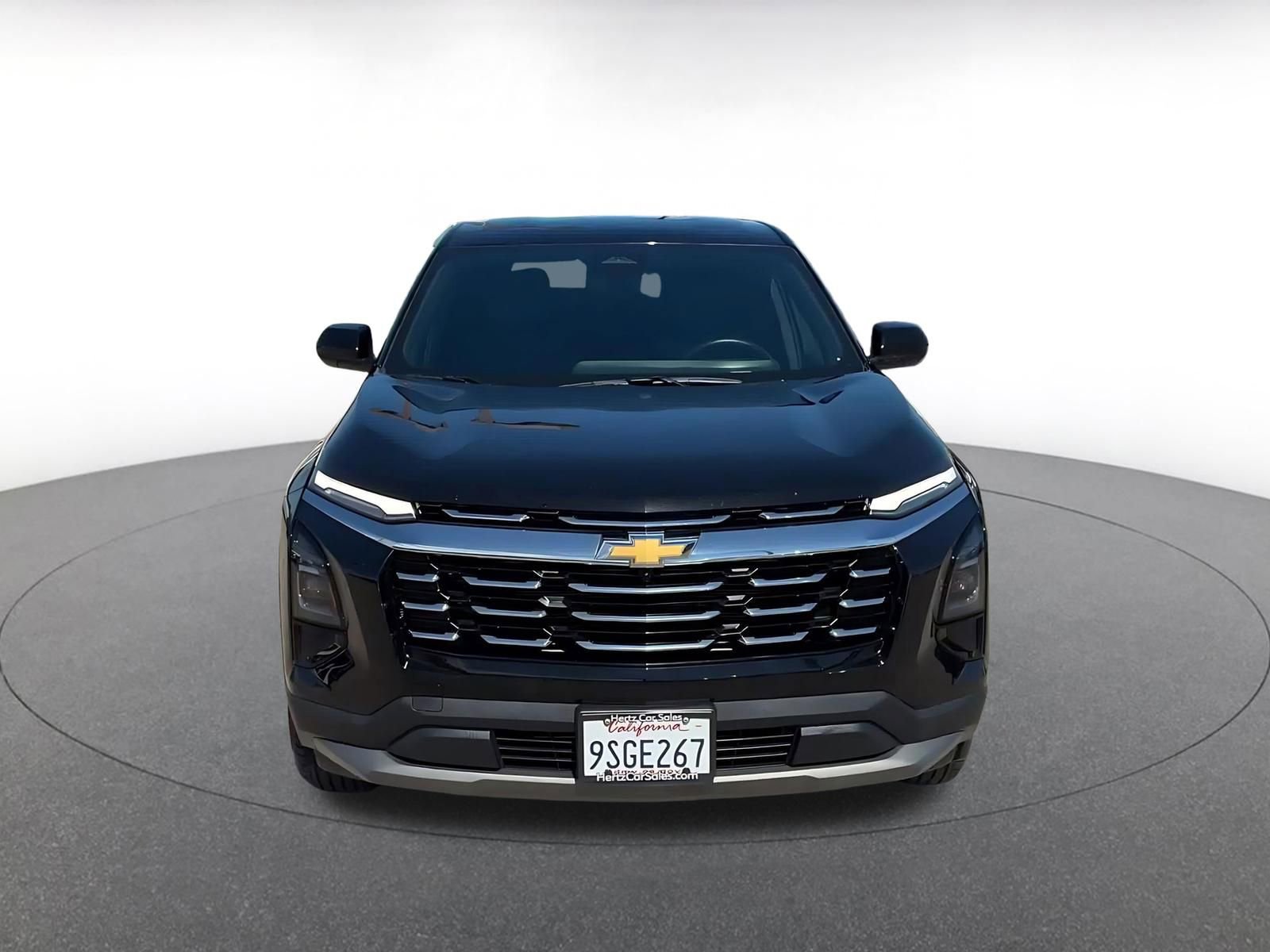 Used 2025 Chevrolet Equinox LT AWD/4WD image 4
