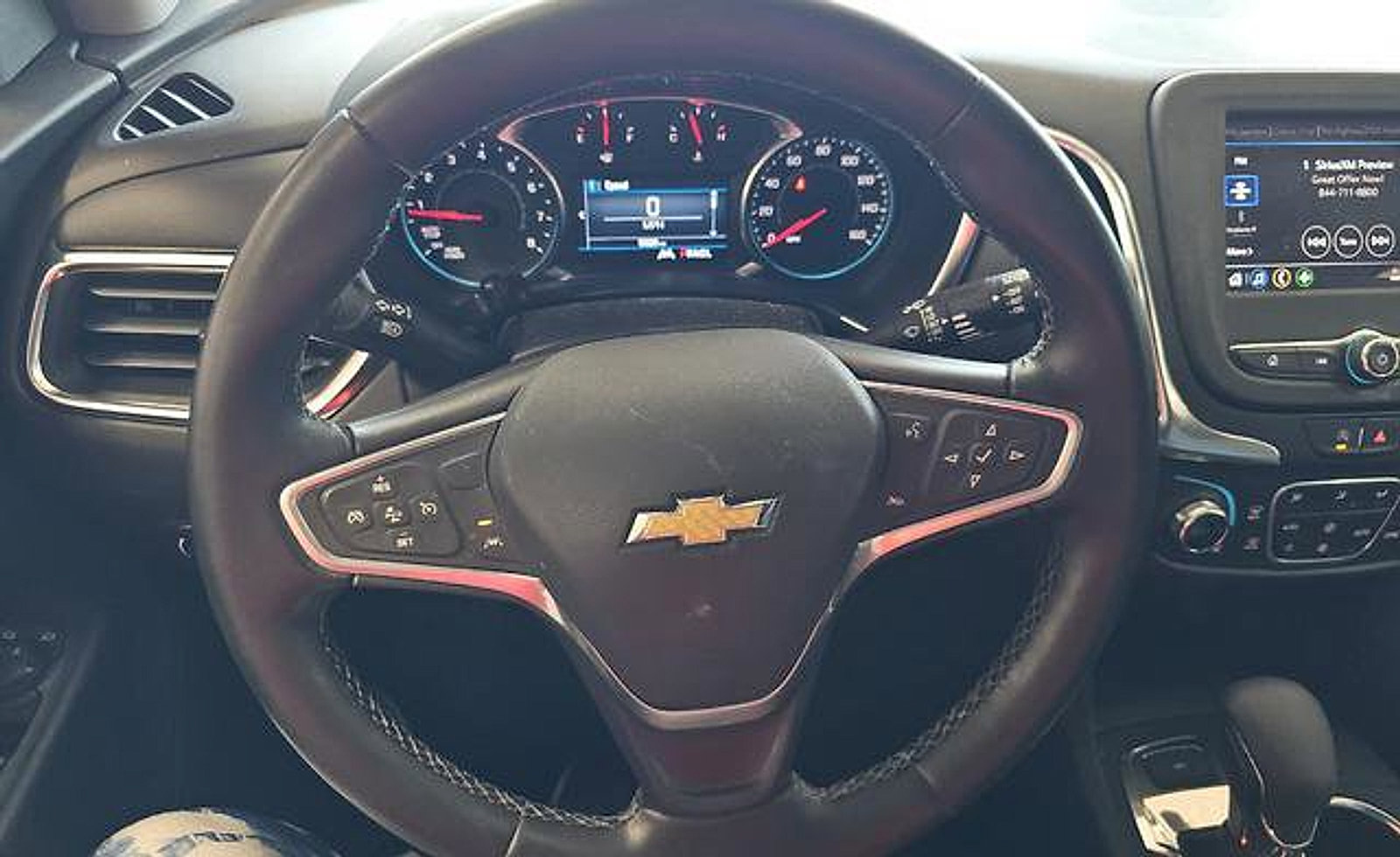 Used 2023 Chevrolet Equinox LT AWD/4WD image 11