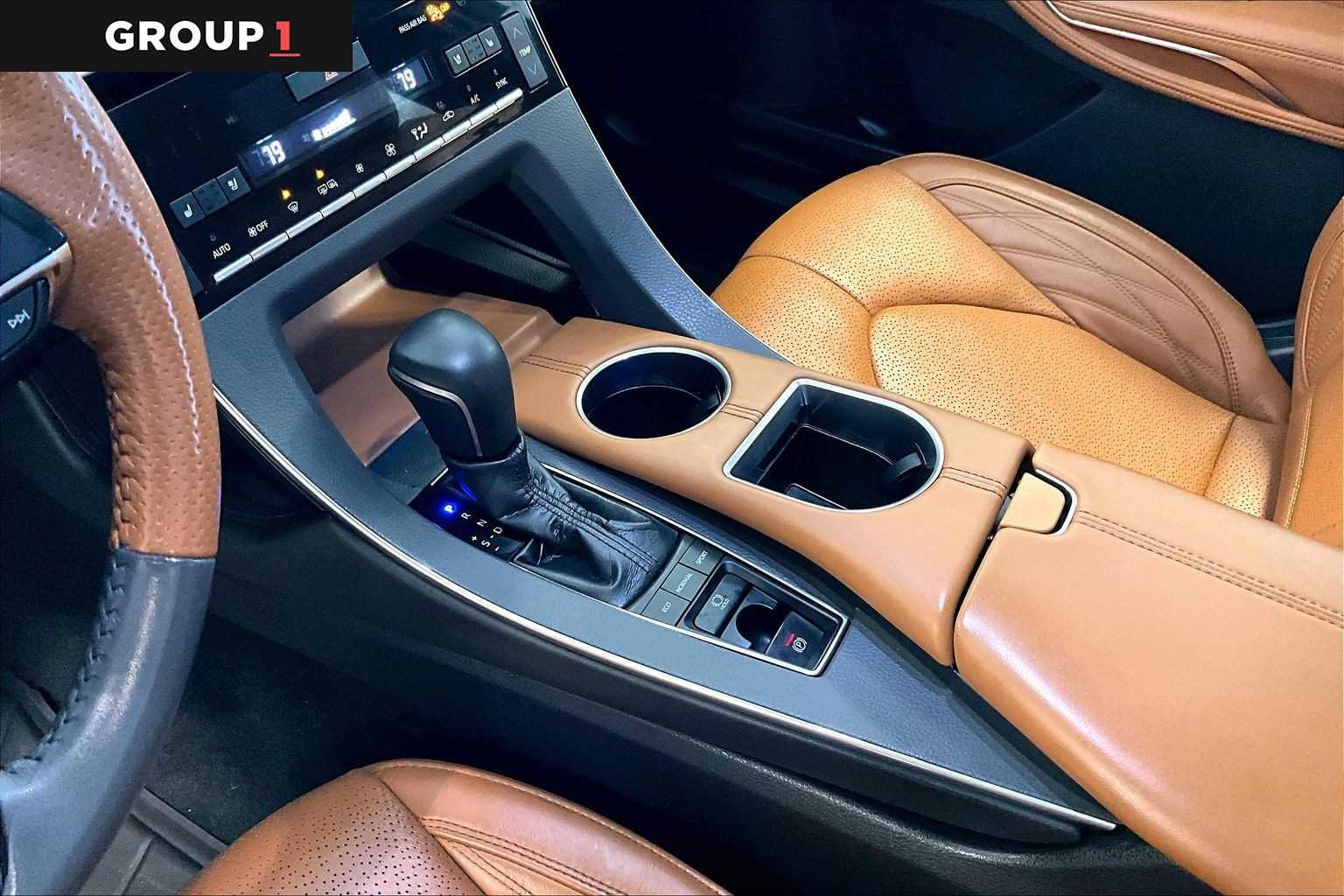 Certified 2019 Toyota Avalon Limited w/ All Weather Liner Package image 17